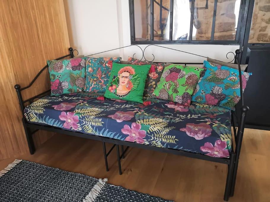 Pour Les Amoureux Des Vieilles Pierres Poussan Luaran gambar